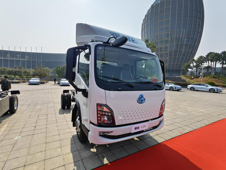 好開、好用、好賺錢 新能源輕卡東風柳汽乘龍L2V